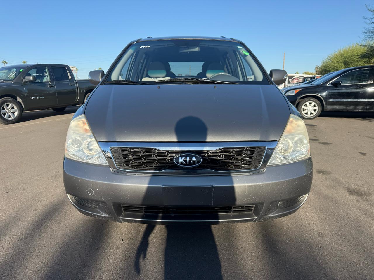 Kia Sedona LX LWB 2012