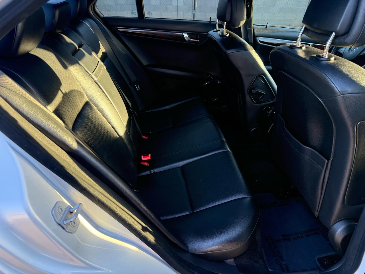 Mercedes-Benz C-Class C300 4MATIC Sport Sedan 2010