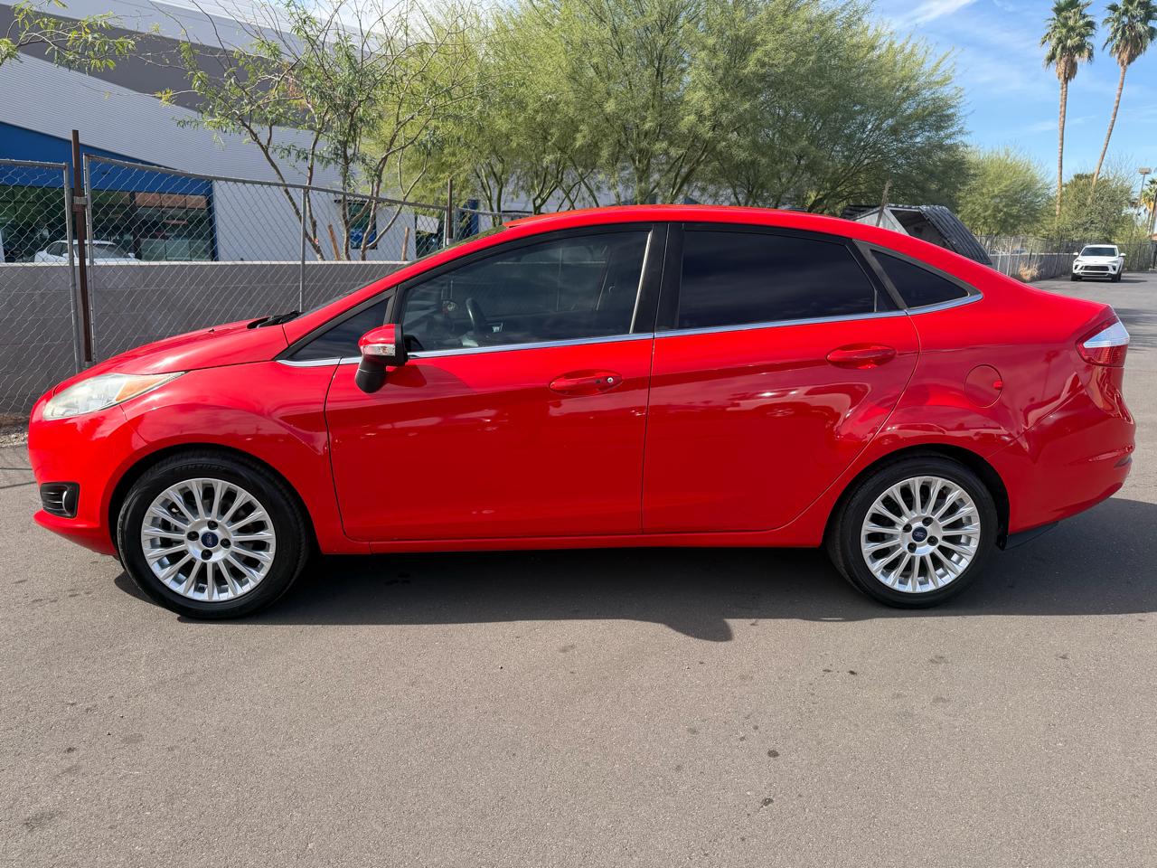 Ford Fiesta Titanium Sedan 2015