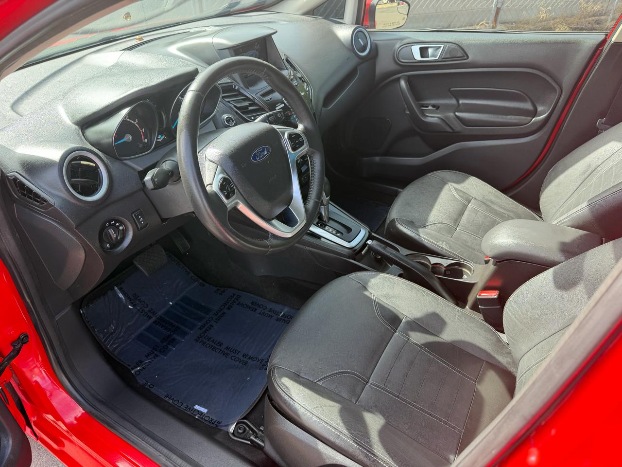 Ford Fiesta Titanium Sedan 2015