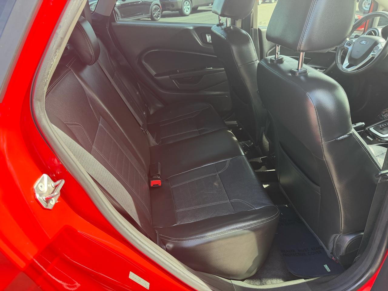 Ford Fiesta Titanium Sedan 2015