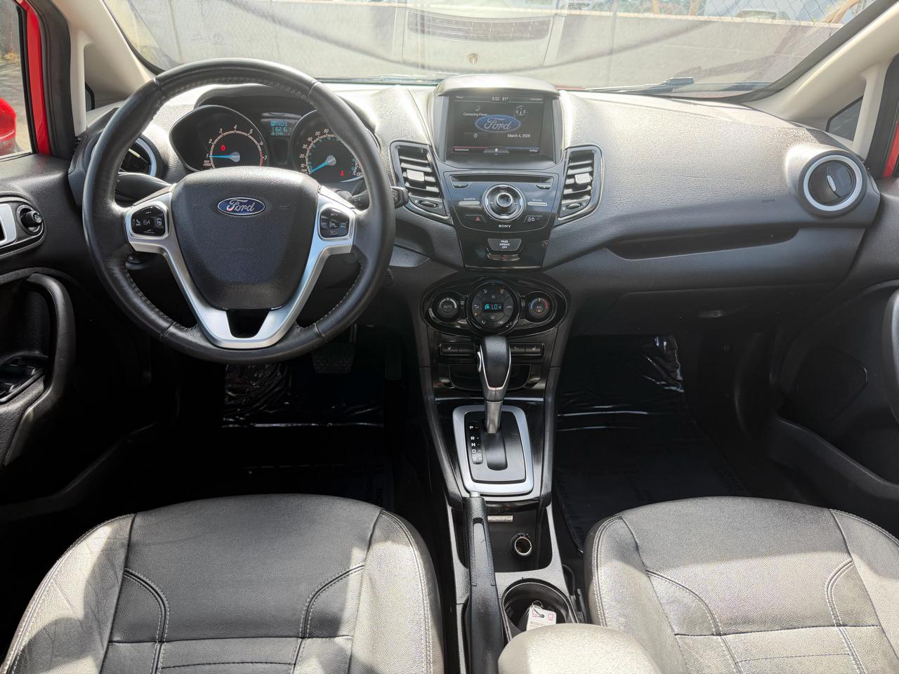 Ford Fiesta Titanium Sedan 2015