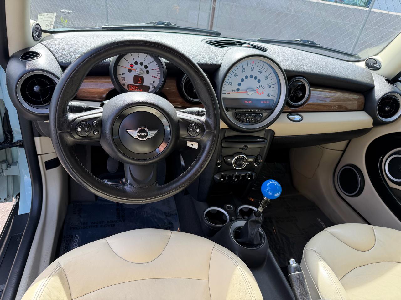 MINI Cooper Base 2012