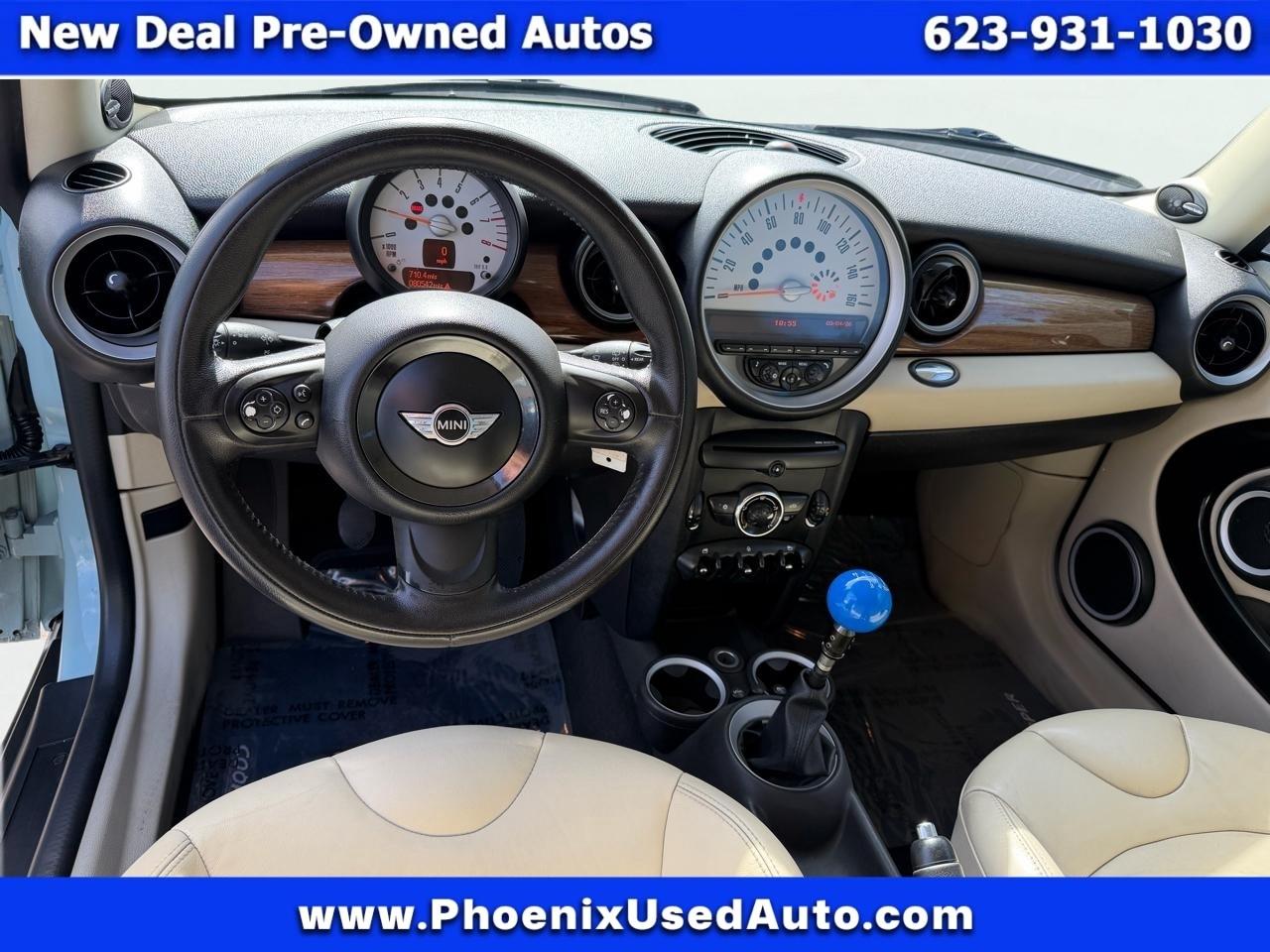 MINI Cooper Base 2012