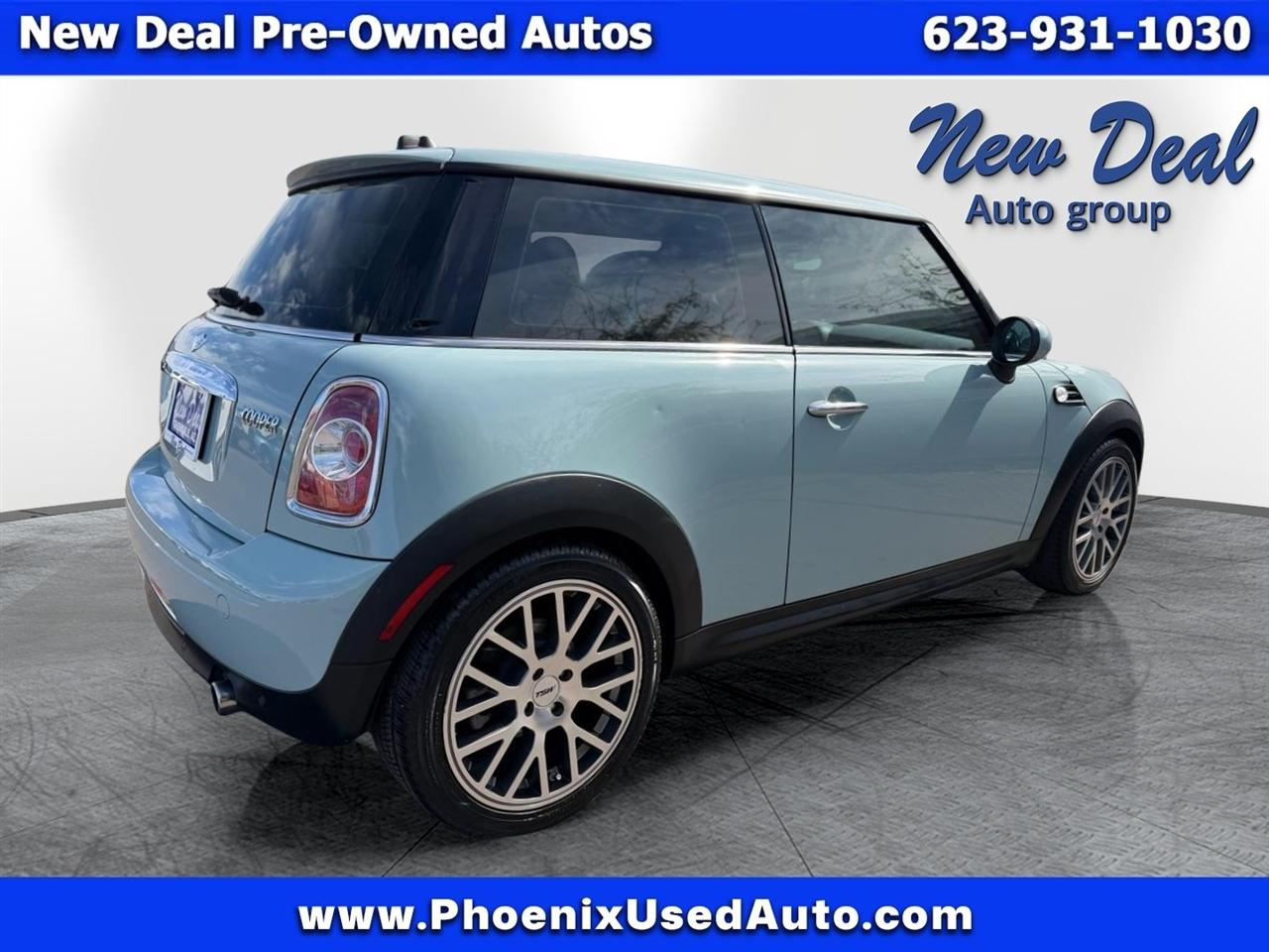 MINI Cooper Base 2012