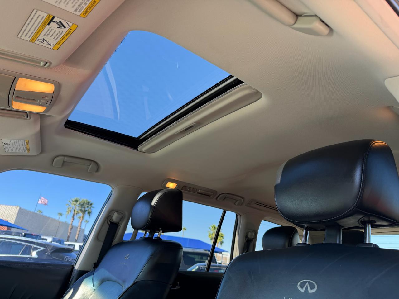 Infiniti QX56 4WD 2011