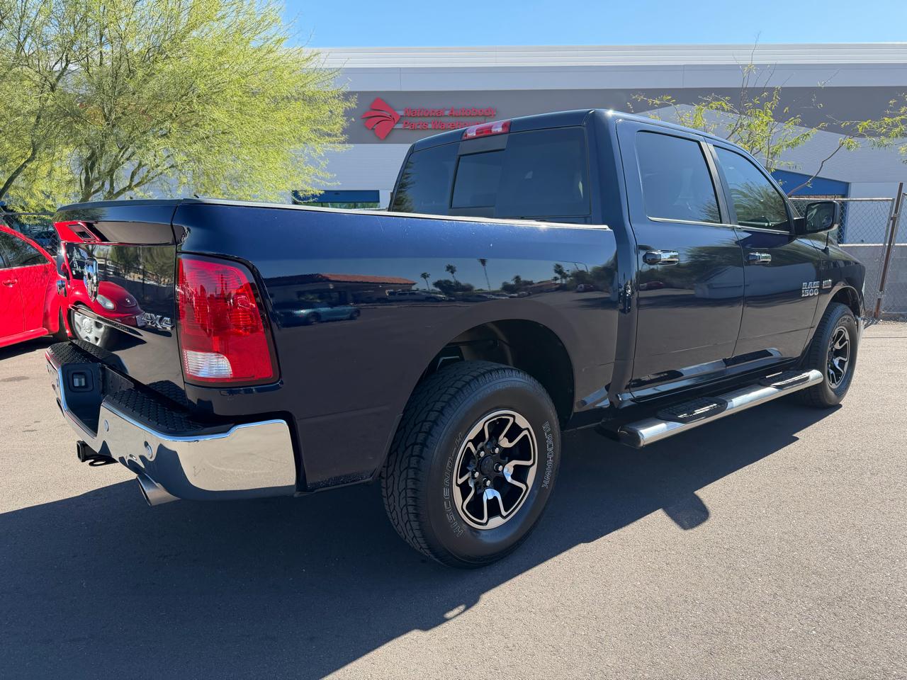 RAM 1500 4WD Crew Cab 140.5" Big Horn 2016