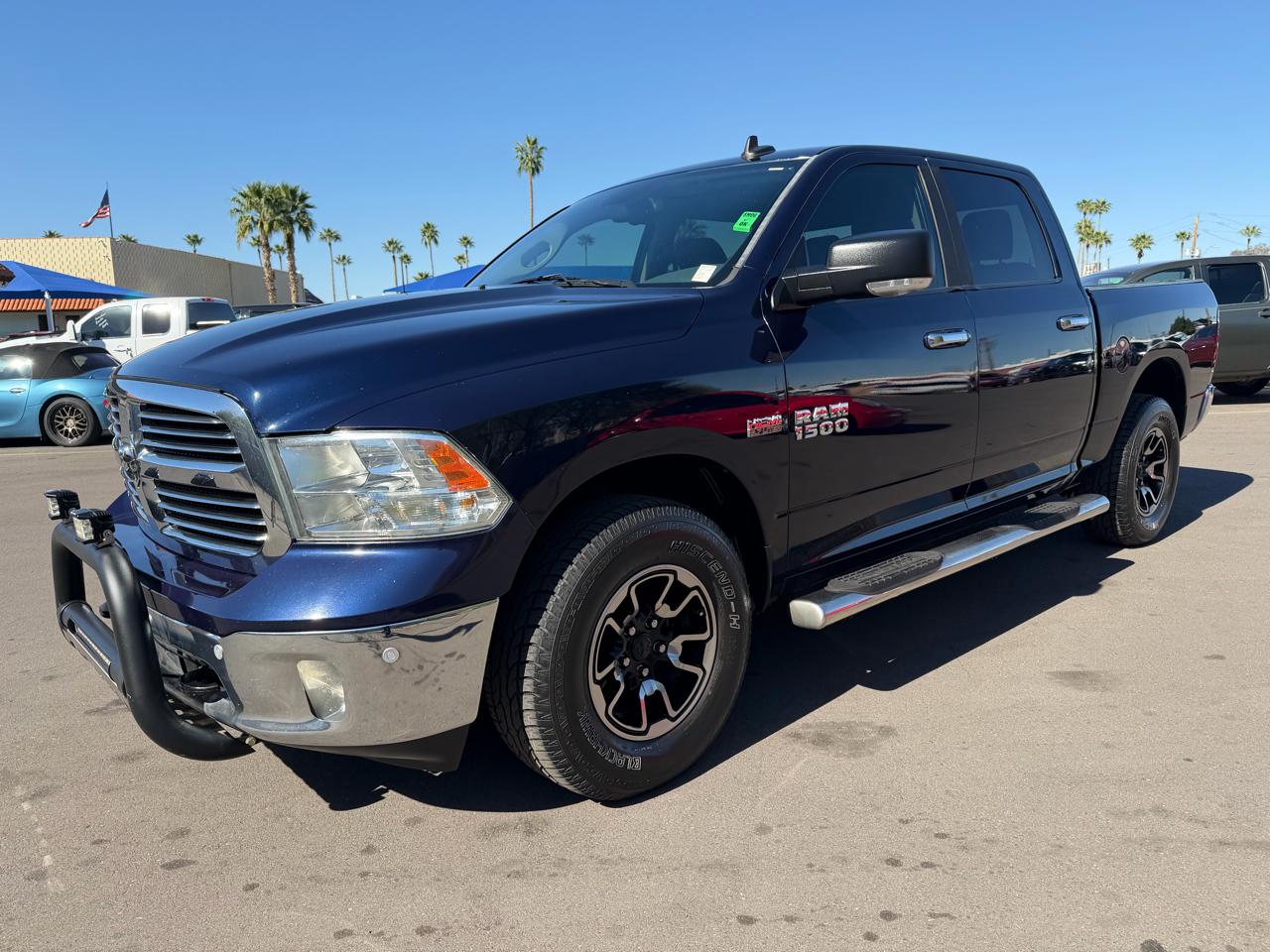RAM 1500 4WD Crew Cab 140.5" Big Horn 2016