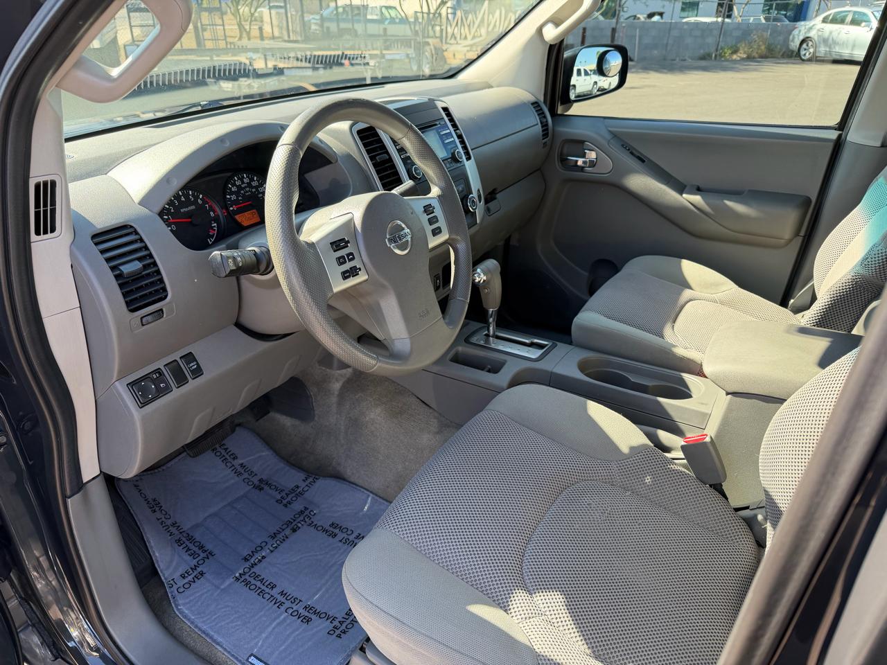 Nissan Frontier S Crew Cab 2WD 2013