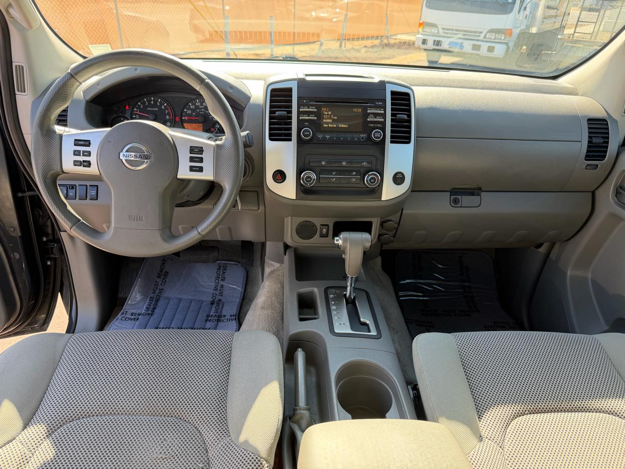 Nissan Frontier S Crew Cab 2WD 2013
