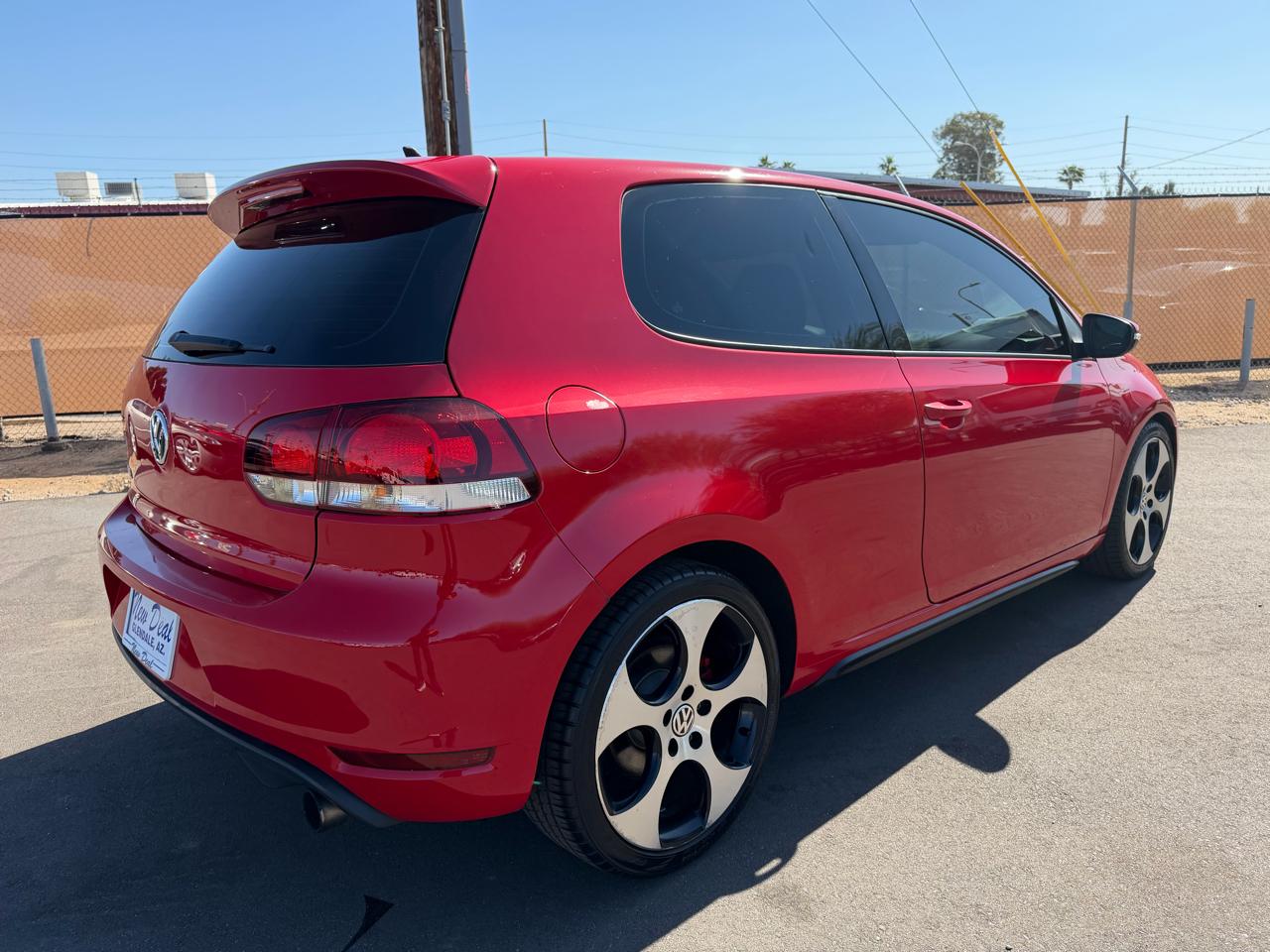 Volkswagen GTI 2-door 2012