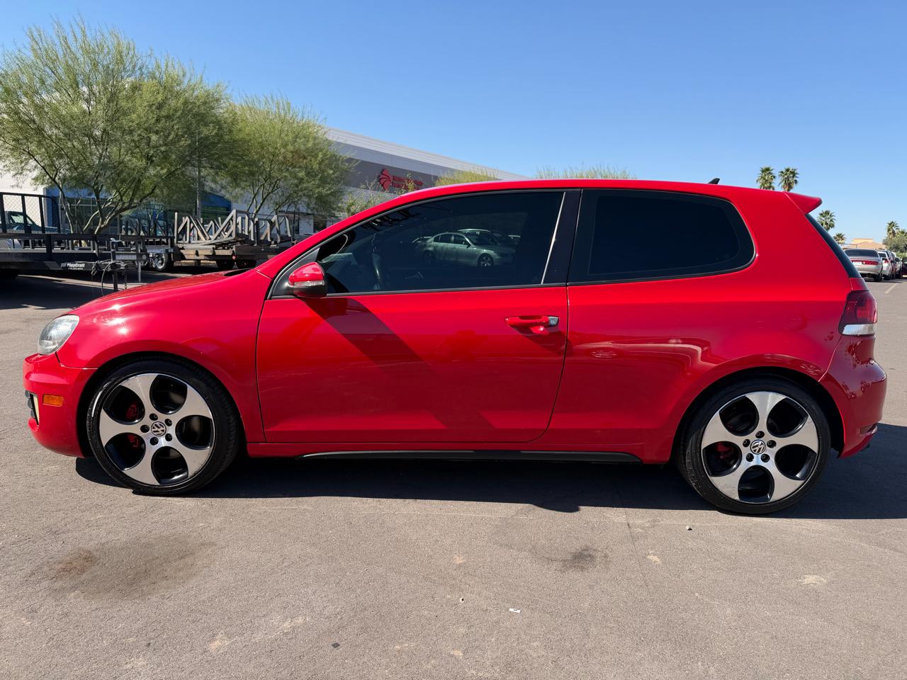 Volkswagen GTI 2-door 2012