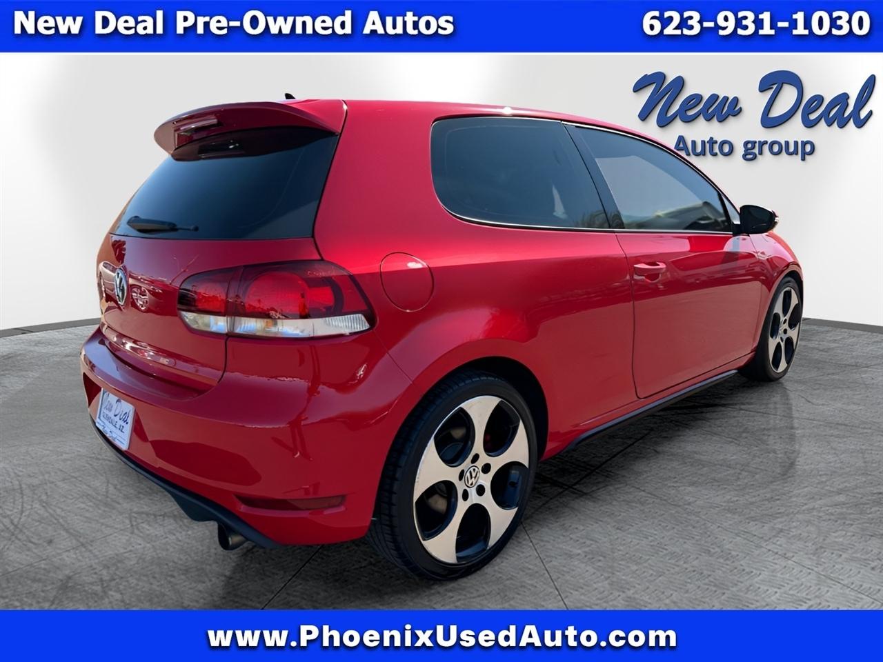 Volkswagen GTI 2-door 2012