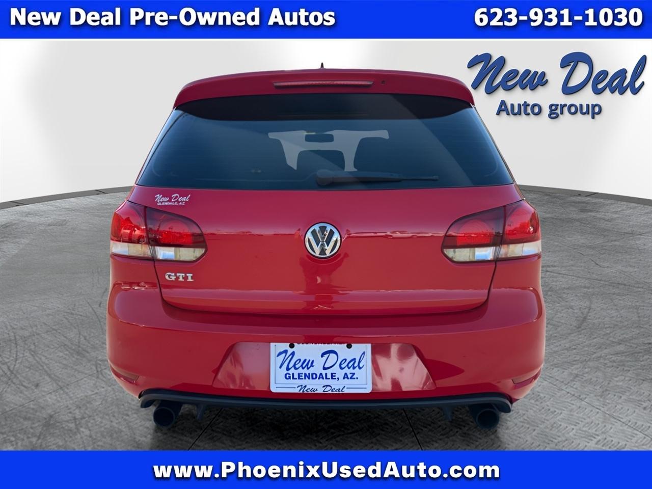 Volkswagen GTI 2-door 2012