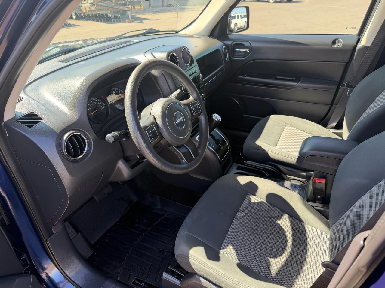 Jeep Patriot Sport 2WD 2015