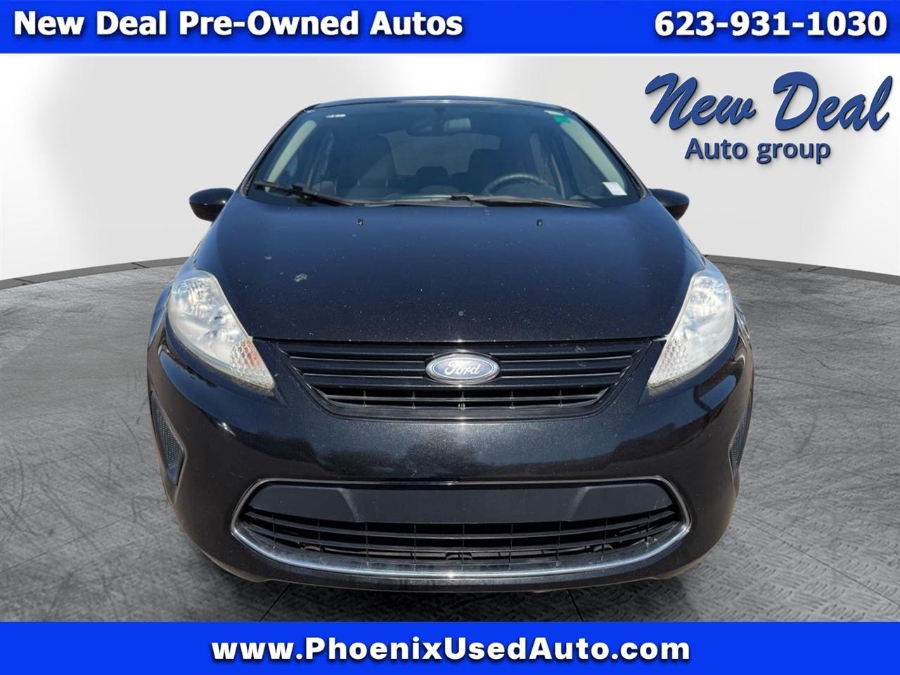 Ford Fiesta S Sedan 2011