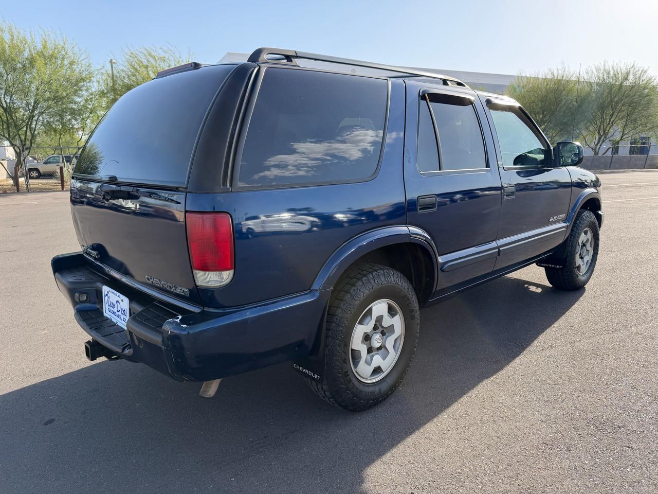 Chevrolet Blazer 4-Door 4WD LS 2002