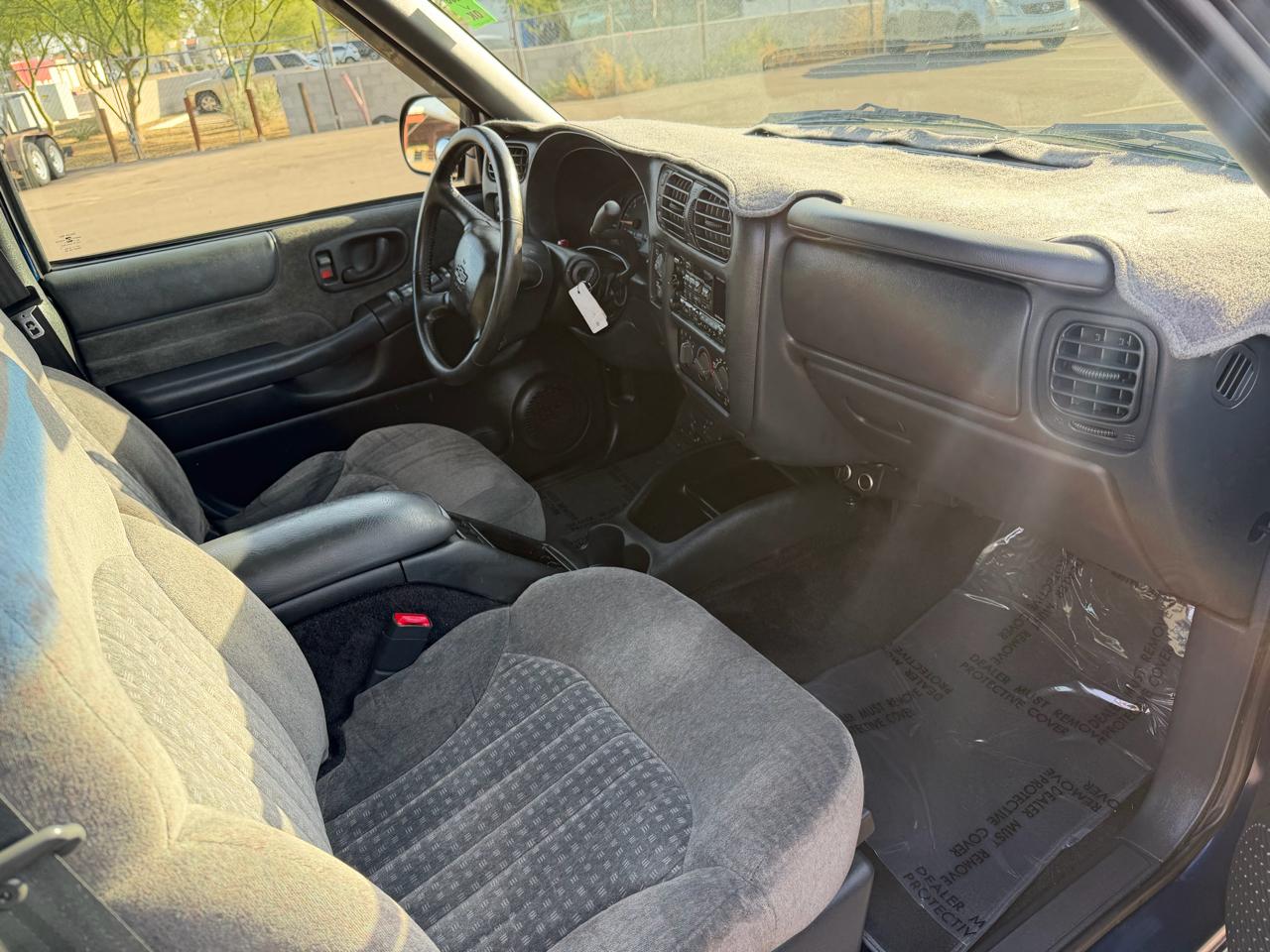 Chevrolet Blazer 4-Door 4WD LS 2002