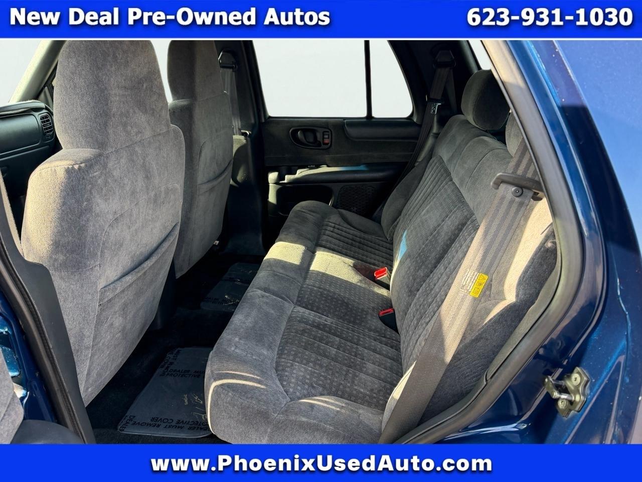 Chevrolet Blazer 4-Door 4WD LS 2002