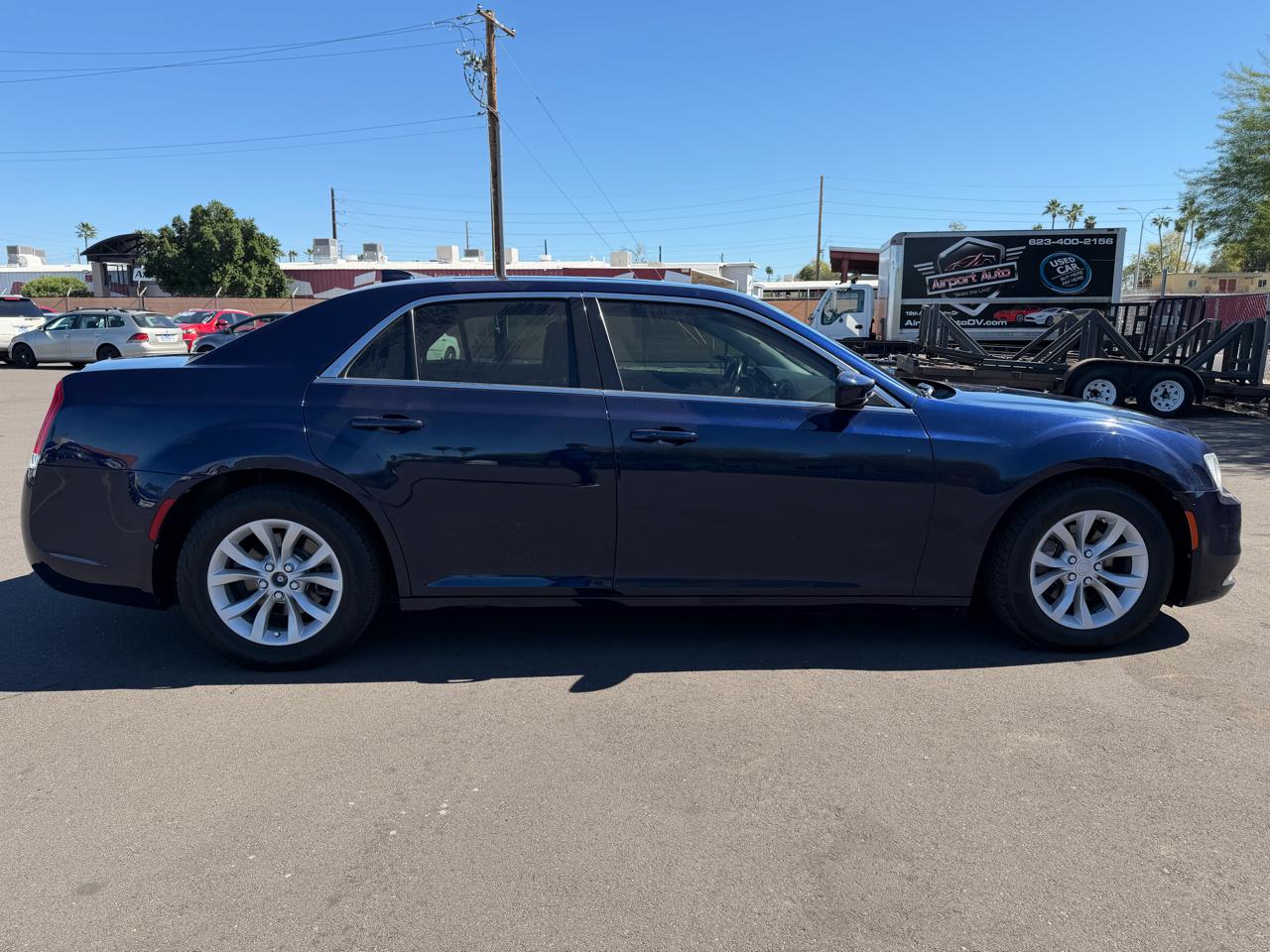 Chrysler 300 Limited RWD 2016