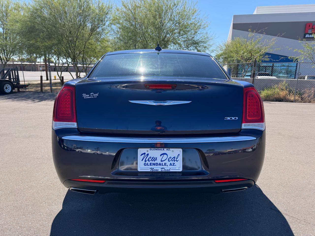 Chrysler 300 Limited RWD 2016