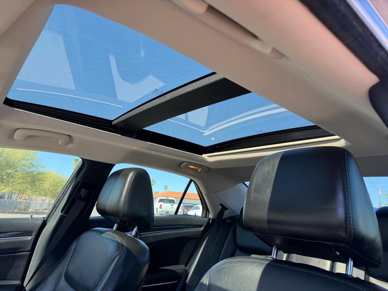 Chrysler 300 Limited RWD 2016