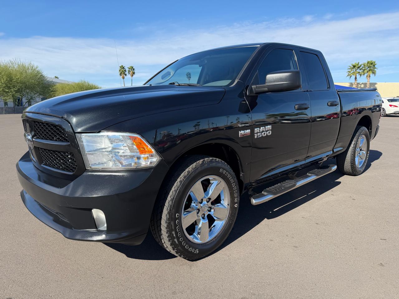 RAM 1500 2WD Crew Cab 140.5" Express 2018