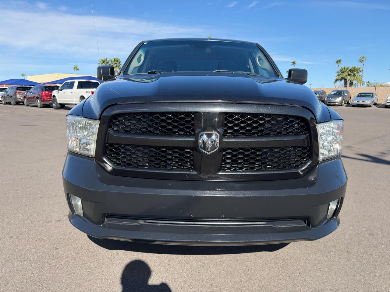 RAM 1500 2WD Crew Cab 140.5" Express 2018