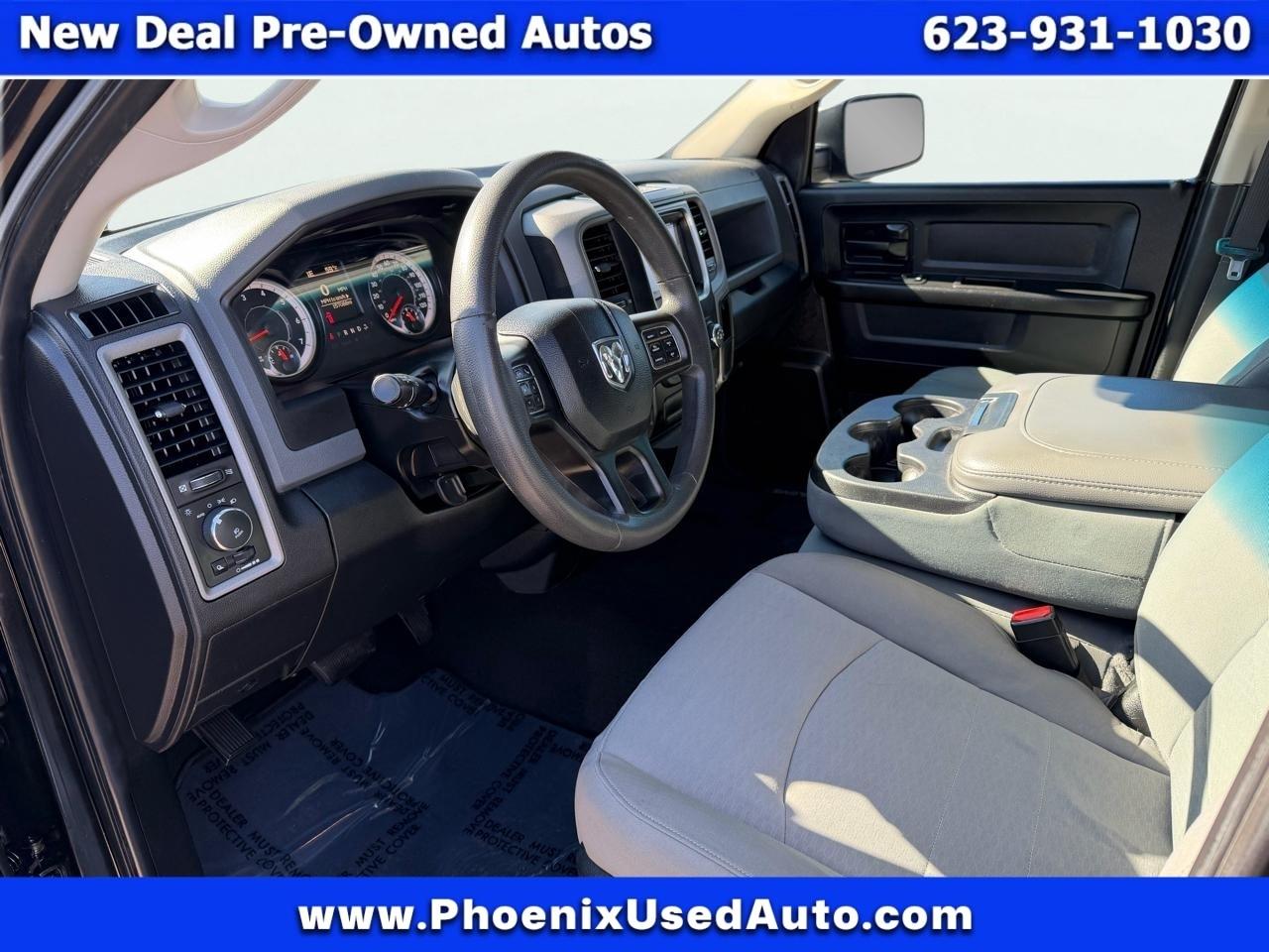 RAM 1500 2WD Crew Cab 140.5" Express 2018