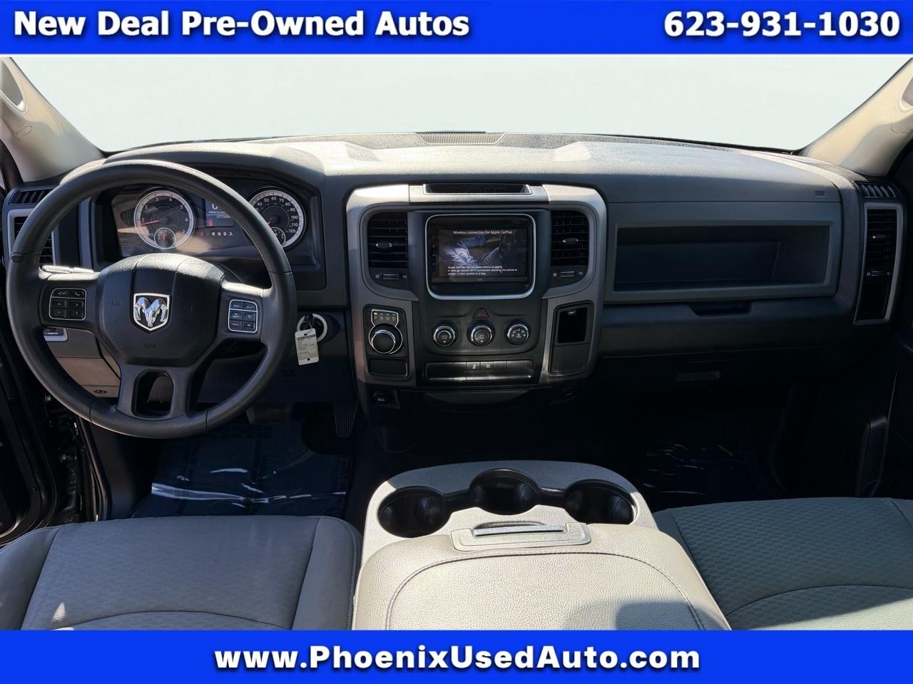 RAM 1500 2WD Crew Cab 140.5" Express 2018