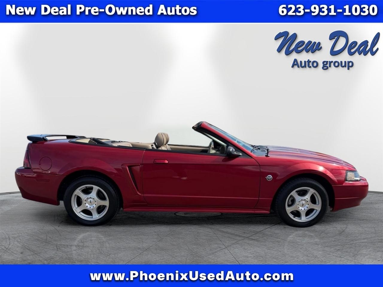 Ford Mustang Deluxe Convertible 2004