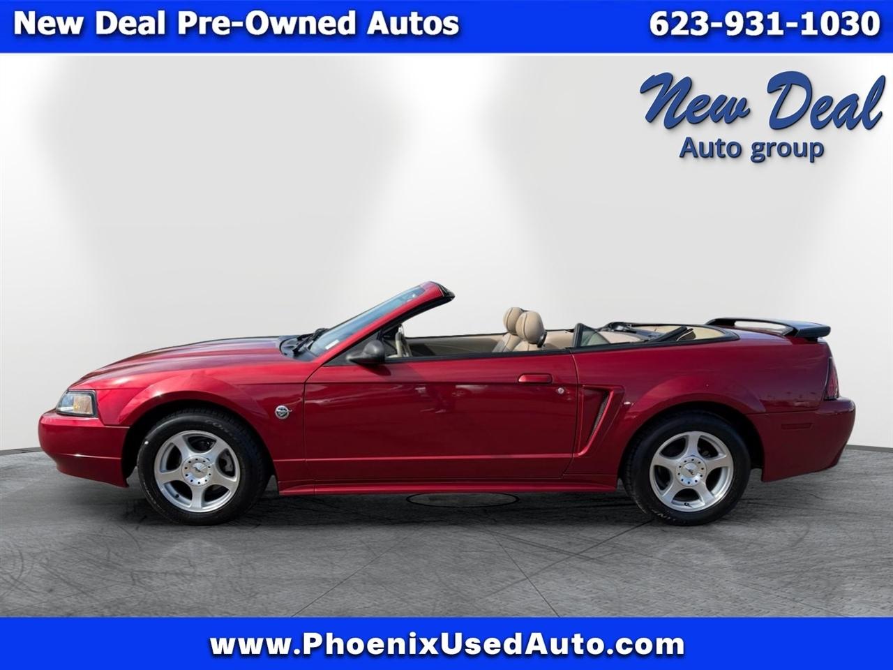 Ford Mustang Deluxe Convertible 2004