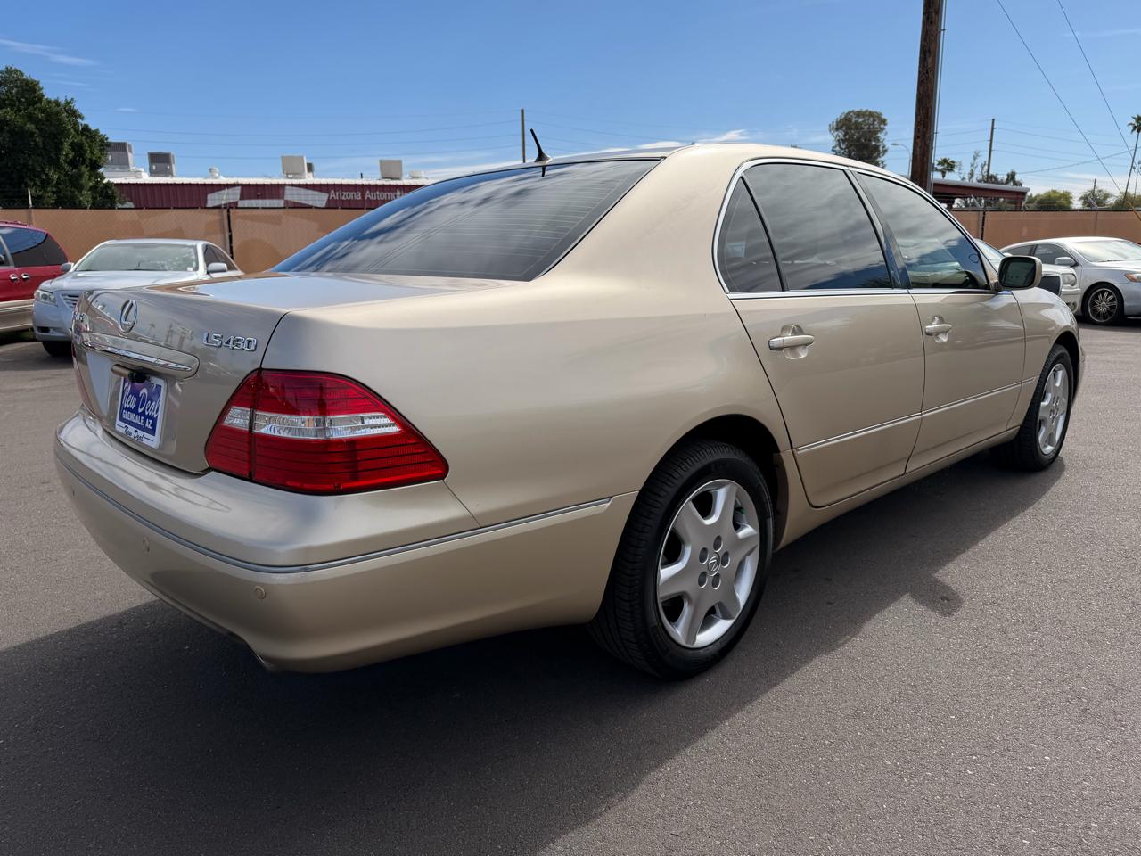 Lexus LS 430 Sedan 2005