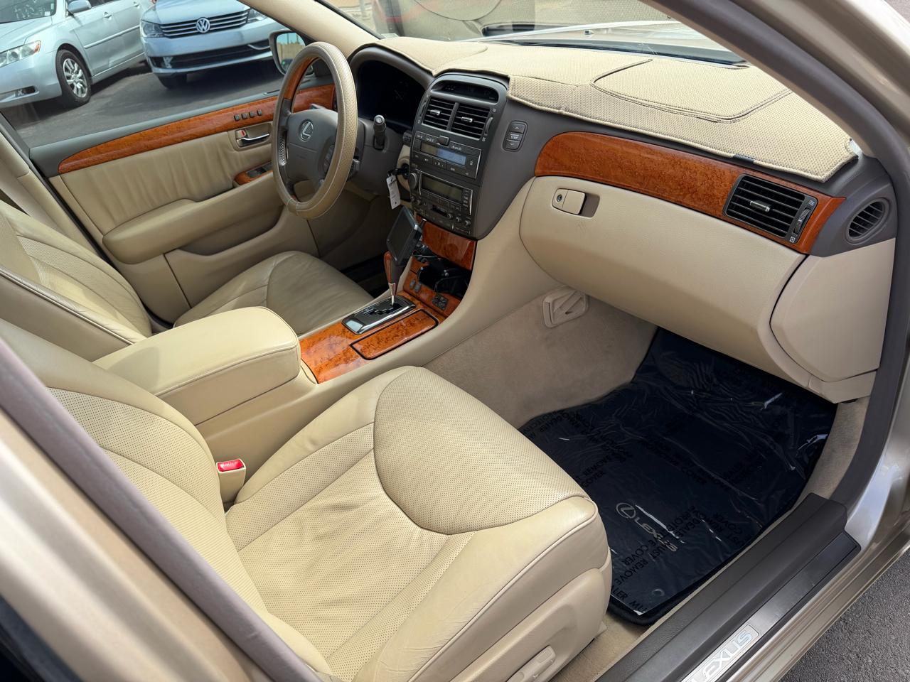 Lexus LS 430 Sedan 2005