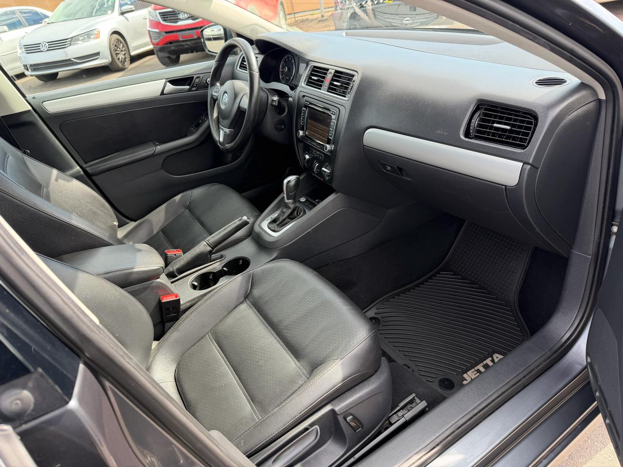 Volkswagen Jetta SE 2014