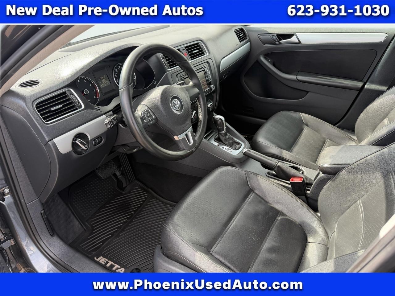 Volkswagen Jetta SE 2014