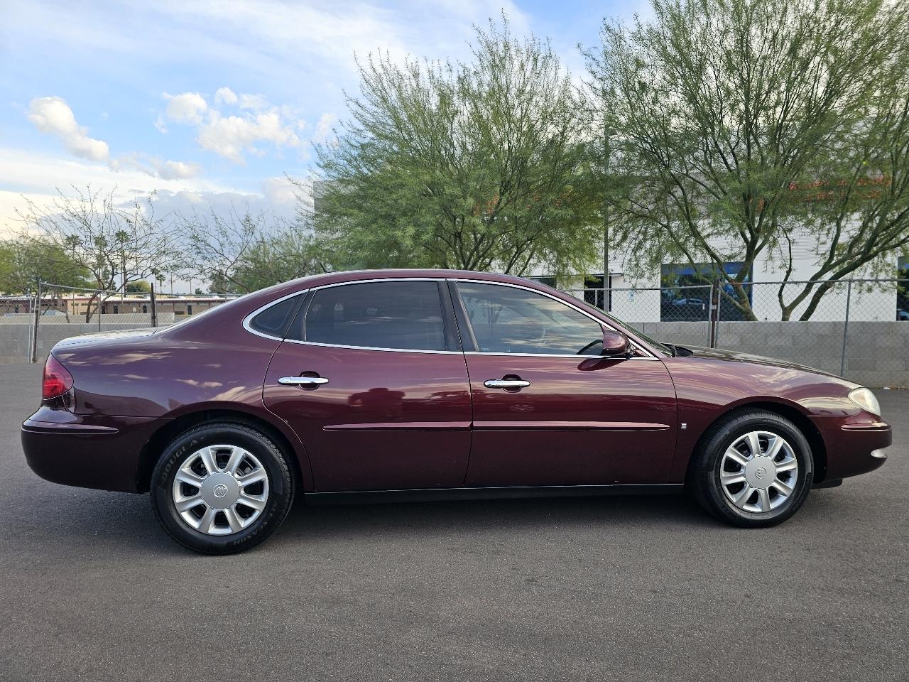 Buick LaCrosse CX 2006