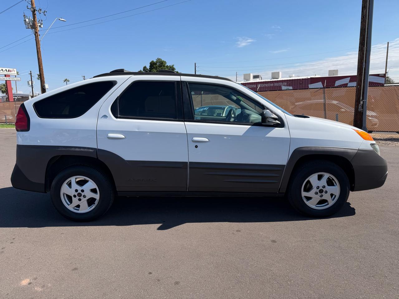Pontiac Aztek Base 2001
