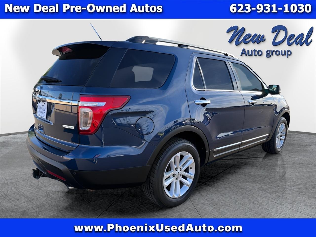 Ford Explorer 4dr XLT 2012