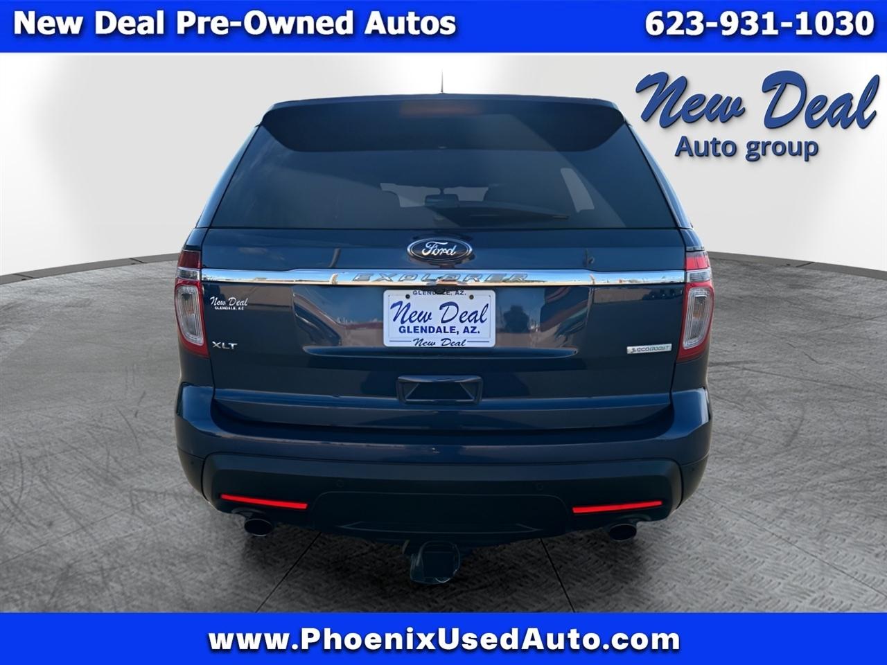 Ford Explorer 4dr XLT 2012
