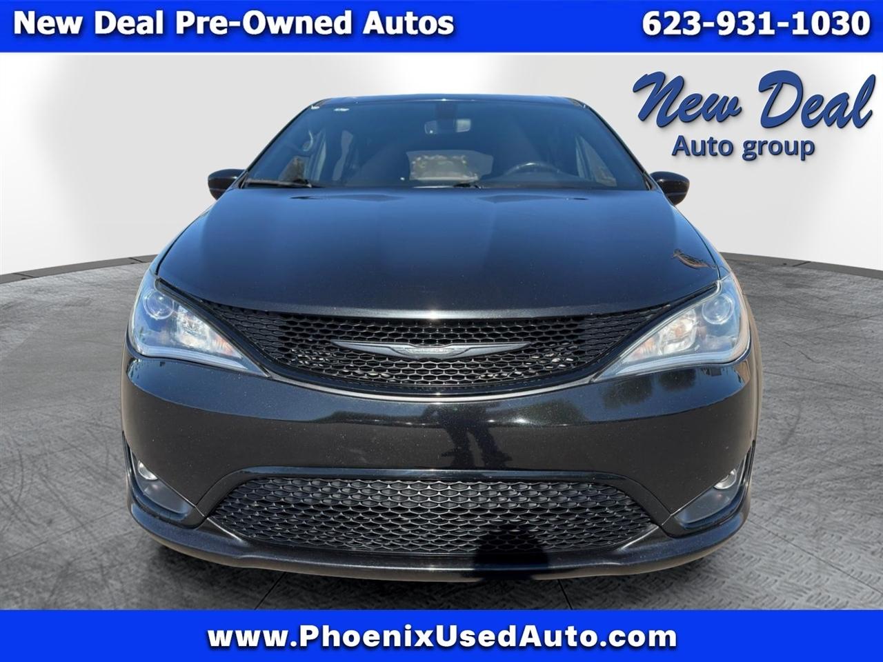 Chrysler Pacifica Touring Plus 2020