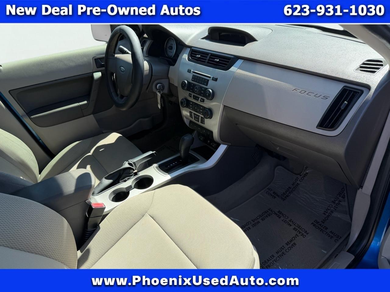 Ford Focus S Sedan 2011