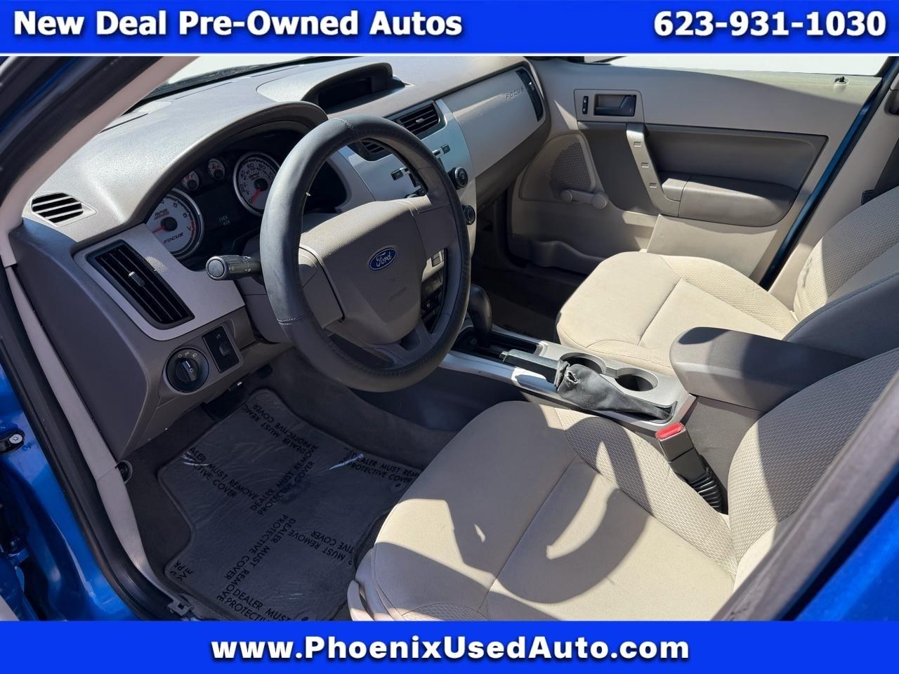 Ford Focus S Sedan 2011