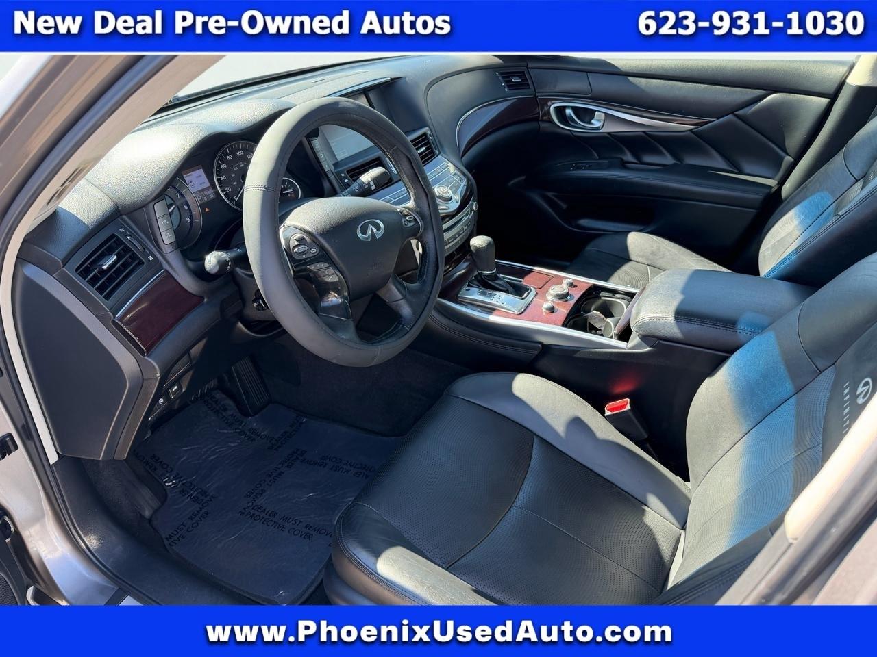 Infiniti M M37x 2011