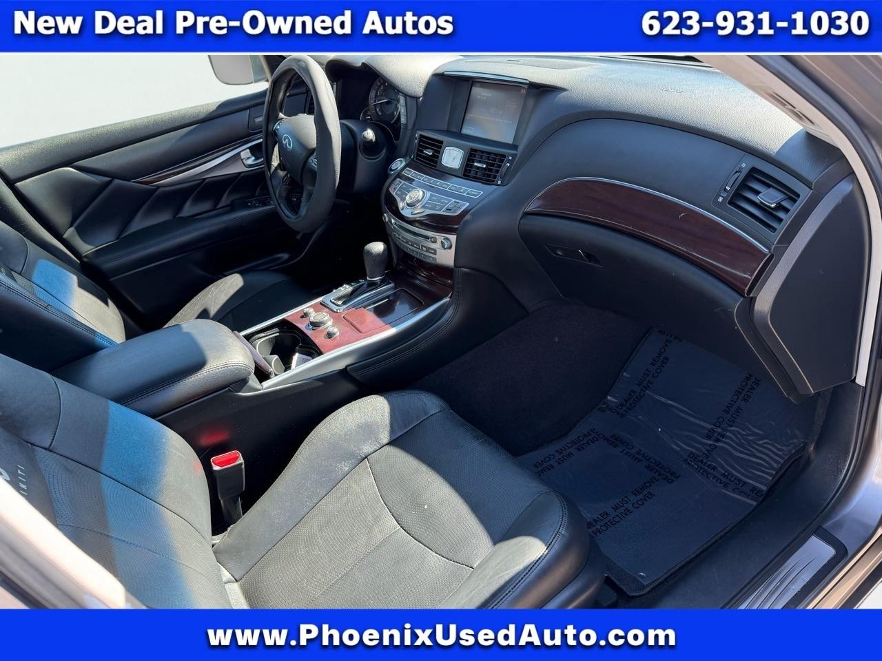 Infiniti M M37x 2011