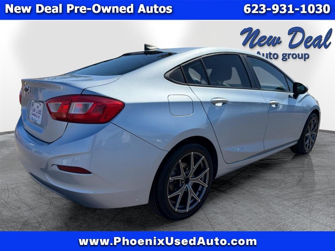 Chevrolet Cruze LS Auto 2017