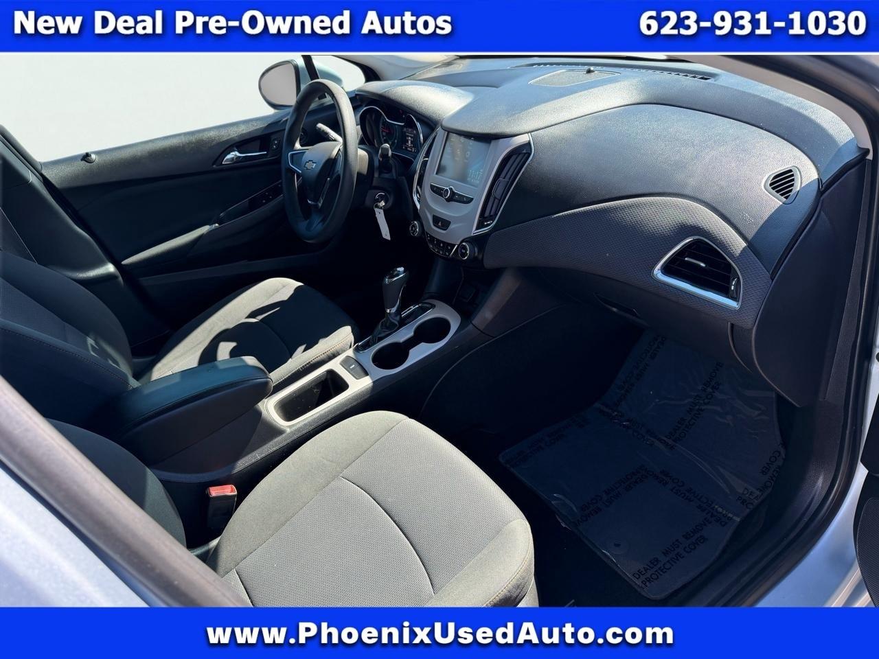 Chevrolet Cruze LS Auto 2017