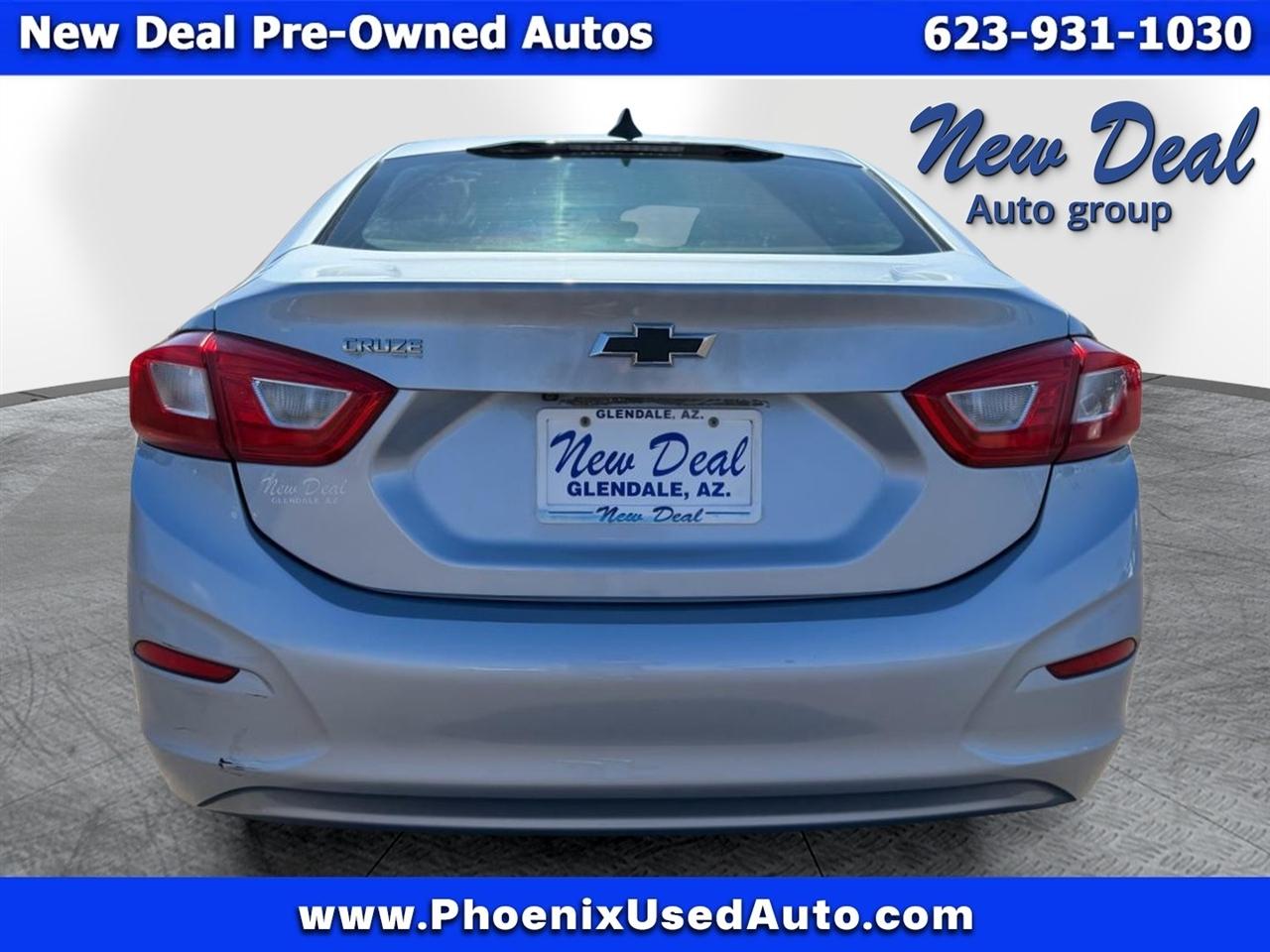 Chevrolet Cruze LS Auto 2017