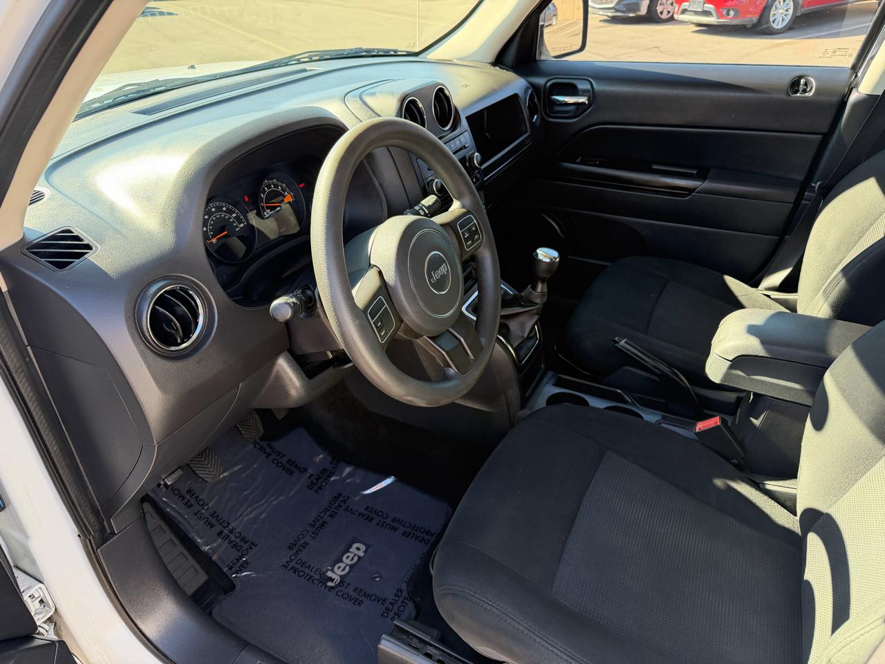 Jeep Patriot Sport 2WD 2015