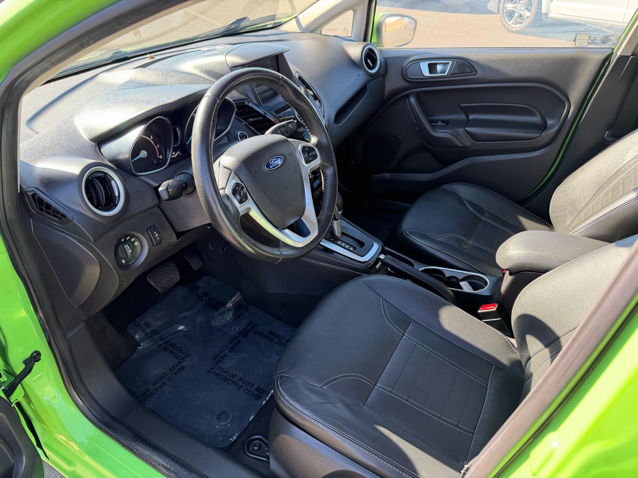 Ford Fiesta Titanium Hatchback 2014